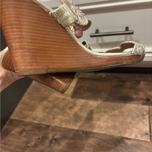 Jack Rogers Gold Wedge Vintage Sandals - Picture 9 of 9
